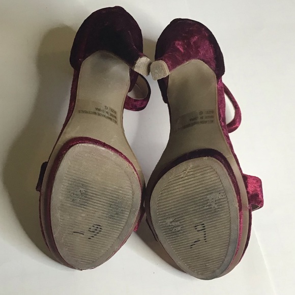 Merlot Velvet platform stiletto Heels size 6 - Picture 5 of 6